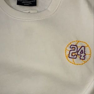 Embroidered Crewneck